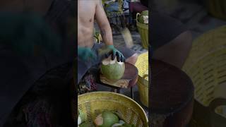 Amazing! Coconut Cutting Skills in Thailand