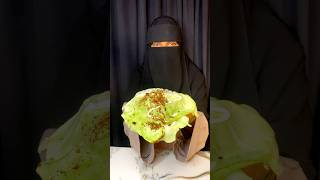 20 rupees me ketto burger 🍔 #food #hijabi #foodie #recipe #cooking #cook #hijab #burger