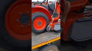 Kubota B1-181 walk around.