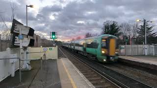 377161 passes Purley Oaks - Thursday 19th December 2024