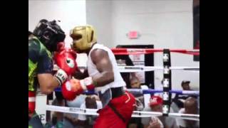 FLOYD MAYWEATHER SPARRING FOR FIGHT WITH MANNY PACQUIAO