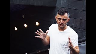 SIGNING OFF FOR THE MONTH 📅 ✌️ | DAILYVEE 280
