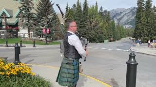 The Road to the Isles on Bagpipes at the Banff Springs | Lidgren Bagpiper