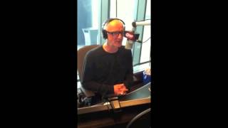 Kim Mitchell plays Every Second Counts