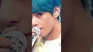 The most lovely lovely smile army have ever seen #kimtaehyung #vbts #btsv