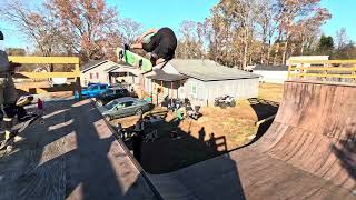 JD Sanchez Ripping Gator Chin Vert