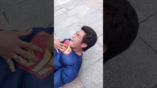Spider Man protects people from the Hulk🤩#funny #shorts