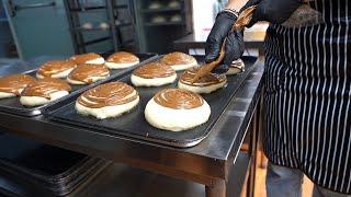 coffee flavored bread, coffee bun / korean street food