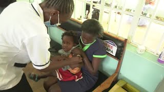 Kenyan kids receive breakthrough malaria vaccine