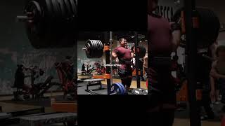 Crazy 605lbs(275kg) Squat Reaction  #gym #motivation #fitness #lifting #shorts #fyp #viral #trend