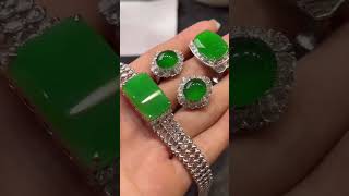 满色翡翠戒面 耳钉 戒指 阳绿翡翠#翡翠直播 #翡翠鉴赏 #jade #珠寶 #緬甸翡翠 #玉石