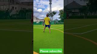 Learn how to stop football perfectly #football #soccer #skills #viral #ballcontrol #shots