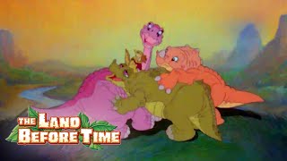 Littlefoot reunites with best friends! | The Land Before Time