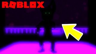 New Animatronics And New Secrets In Roblox Showmans Rebooted - finding chained badge and minecraft freddy fazbear in roblox