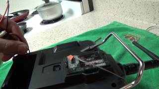 Futaba T10CAP Lipo battery installation