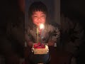 誕生日おめでとう。火がなかなか消えない