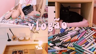 VLOGÃO: fiz a limpa nos materiais de arte!