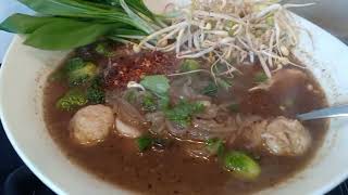 ก๋วยเตี๋ยวเรือเลอรสกินตอนใหนก็อร่อยตอนนั้นจ้า