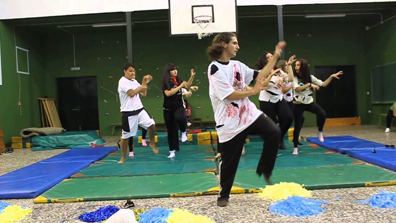 Acrosport 1ºbach-B IES Miravent - YouTube