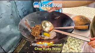 This Char Kuey Teow Stall in KL Uses Charcoal To Fire Up The Wok!