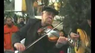 ALITHIA FM  ΕΝΝΗΜΑ  ΚΑΘ.ΔΕΥΤΕΡΑ 23-2-2004  01.mp4