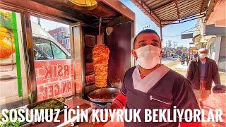 10 SAATLİK YOLDAN GELENLER VAR | SOSUMU TATMAK İÇİN SIRAYA GİRİYORLAR | Adana Sokak Lezzetleri