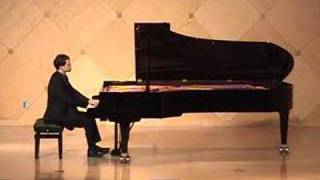 Joshua Hillmann Plays Beethoven 32 Variations (1/2)