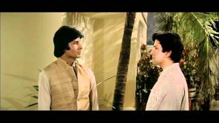 Namak Halaal - Drama Scene - Amitabh Bachchan - Shashi Kapoor - Arjun And Raja Patch Up