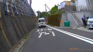 一時停止という概念を知らない無免許運転-42