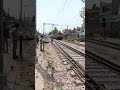 hathras city par tej horn ke sath arrival leti hui 05348 achhnera kasganj express