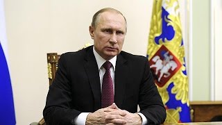 Russia, Putin firma la controversa legge antiterrorismo