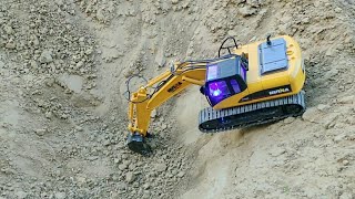 RC Excavator in Sand | Huina Toys 1550 RC Excavator | RC Excavator Working