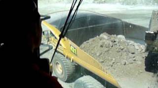 Komatsu PC5500 loading Komatsu 930E In-Cab View Wambo Coal Mine, Downer EDI 20/10/2009