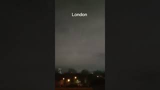 Breaking news! Strange lights seen over London. Any idea what that is? Please subscribe.