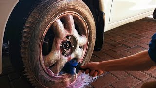 FILTHY OPEL CORSA EXTERIOR DETAIL