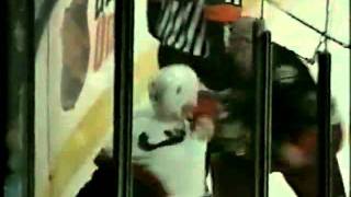 Hockeyfighters.cz  Chris Simon vs Zdeno Chara Round 2.wmv