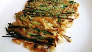 Green onion pancake (Pajeon: 파전)