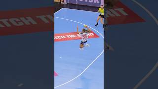 Norwegian fastbreaks are impressive 😨🇳🇴 #handball #håndbold #ehfeuro2024