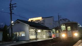 姫新線キハ120系普通列車新見行きワンマン東津山到着