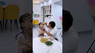 Dad Thinks His Daughter Stole His Chicken Leg! #funny #comedy #cute #baby #cutebaby #smile #love