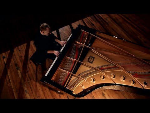 I Can't Help Falling in Love (Elvis) – The Piano Guys