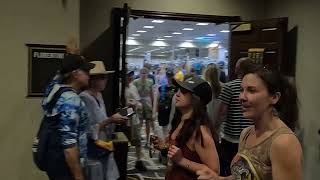 Shakedown Vegas 2024, week 5: The scene outside and on the way out of the pre-show Deadhead market