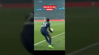 Awesome pass from #neymar to #mbappe #psg #juventus