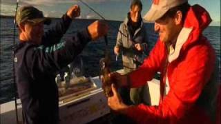 Fishing with Erin McNaught, Fuzz and Rob at Arno Bay - Fuzzels Fishing Adventures