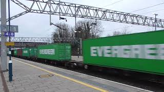 Stafford Railway Station 66767 GBRf passing P5 on 4M10 on 1st February 2025