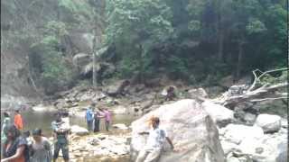 MEENMUTTI WATERFALLS IN PONMUDI ..