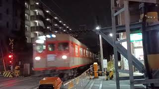 東武野田線 8000系[8111f]ツ－トンカラ－ 逆井駅へ進入する各駅停車船橋行き 2024年1月24日撮影