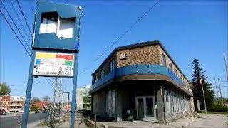 ( LANGUAGE ) WALKING GOUIN BLVD. IN MONTREAL'S TOWN OF ROXBORO