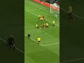 Mohamed Salah tricked all 3 defenders!