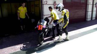 Honda Moto3 NSF250R start up - Team Honda RACC